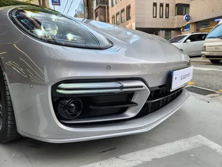 포르쉐 971 파나메라 GTS 바디킷 범퍼 파츠.