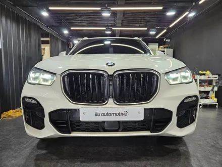 BMW G05 X5 아이코닉글로우 키드니 그릴