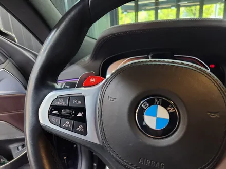 BMW 6GT 아이코닉글로우 그릴 + M1M2버튼 + M트랙 계기판 + 크리스탈 기어노브.