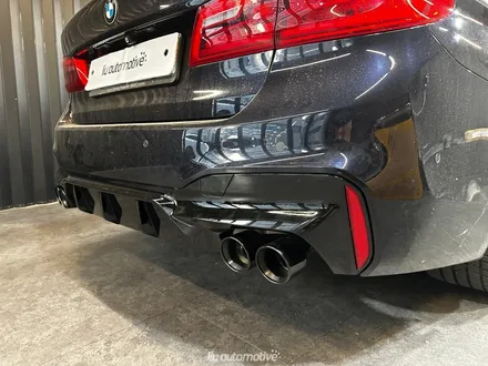 BMW 5시리즈 크롬딜리트 블랙팩 + 파츠 교체 + 크리스탈 기어노브 세트.