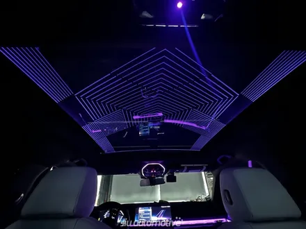 BMW G60 5시리즈 파노라마 선루프 스카이라운지 시공｜럭셔리 감성을 완성하는 실내 업그레이드. / 서울 서초