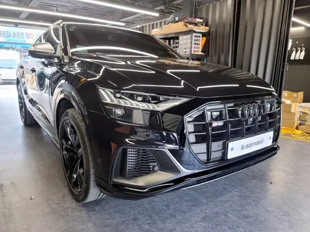 아우디 SQ8 프론트립. SQ8 더욱 웅장한 느낌.