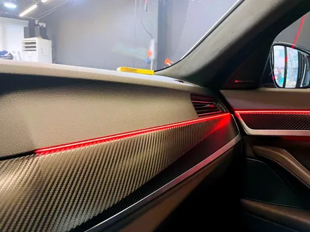 BMW F10 5시리즈 리츠 스마트 엠비언트 2세대. 업그레이드 된 2세대 엠비언트.