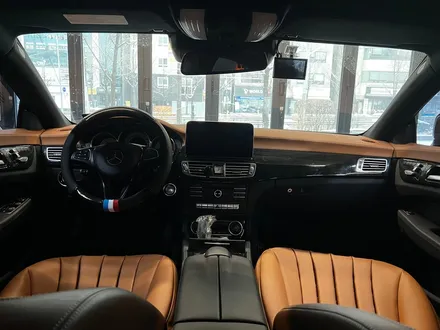 벤츠 W218 CLS 엠비언트 인테리어. 이제는 기본이 된 엠비언트 시공.