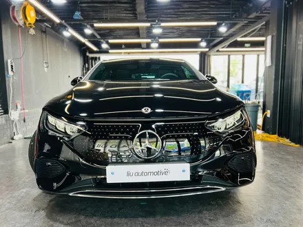 벤츠 EQE 세로그릴 시공 작업 EQE300.