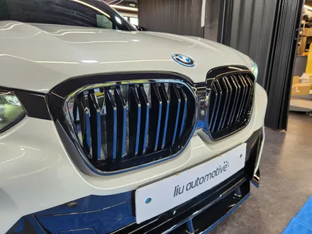 BMW iX3 블랙팩 파츠 프론트립 + 그릴 + 미러 + 손잡이.