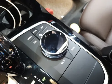 BMW X3 크리스탈 기어노브 패키지 G01.