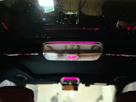 벤츠 W223 S클래스 액티브엠비언트 + 부메스터 + 천장부메스터.