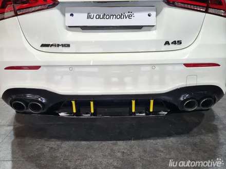 A45 AMG 빠진 옵션 블랙팩 파츠를 시공해 보았습니다.