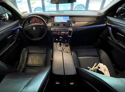 BMW F10 5시리즈 리츠 스마트 실내 엠비언트. 원하는 곳에 엠비언트 포인트 주기.