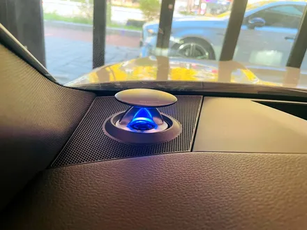 아우디 A7 55TFSI 업다운 전동 트위터 세트.