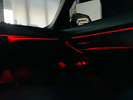 BMW 3GT 리츠 스마트 엠비언트 시공 작업.