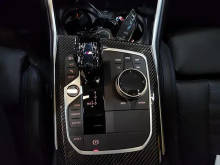 BMW G20 3시리즈 LCI 토글 기어봉 -> 크리스탈 기어봉 변경 교체 작업.