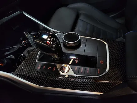 BMW G20 3시리즈 LCI 토글 기어봉 -> 크리스탈 기어봉 변경 교체 작업.