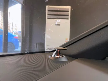 아우디 A7 55TFSI 업다운 전동 트위터 세트.