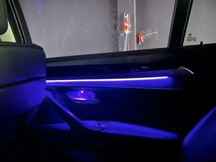 BMW F10 5시리즈 리츠 무빙 액티브 엠비언트 시공 작업.