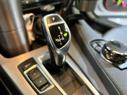 BMW F06 6시리즈 크리스탈 기어봉 교체 작업.