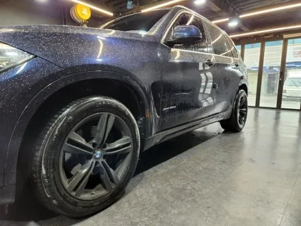 BMW F15 X5 오버휀다 휠하우스 트림 교체하기.