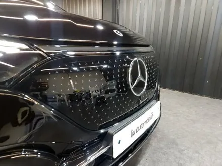 벤츠 EQE SUV 세로그릴 교체 AMG 순정 부품.