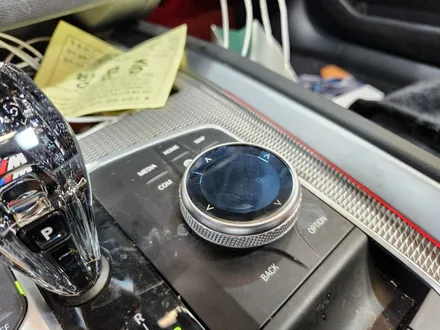 BMW Z4 크리스탈 기어봉 세트 G29