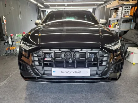 아우디 SQ8 프론트립. SQ8 더욱 웅장한 느낌.