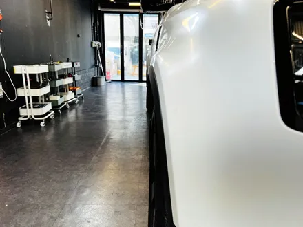 랜드로버 디펜더110 오버휀다 휠하우스. 디펜더의 튜닝 포인트 추천.