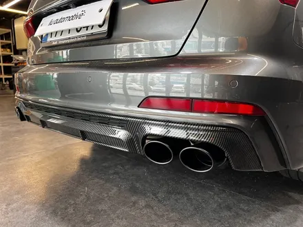 아우디 A6 C8 RS6 그릴 + 안개등 + 디퓨저 + 블랙팩 세트.