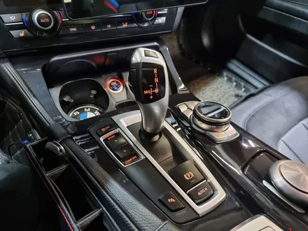 BMW F10 5시리즈 크리스탈 기어봉 교체.