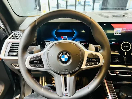 BMW X7 LCI 페이스리프트 카본핸들+M1M2버튼+패들시프트 카본패키지.