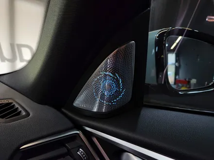 BMW i4 회오리트위터 + 기어패널 엠비언트 엠비언트 연동.