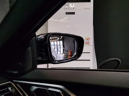 BMW i4 실내 카본 인테리어 + 리츠 광각미러 + 크리스탈 기어노브 세트.