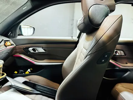BMW G20 3시리즈 340i 아이코닉글로우 LED 그릴 + 워크인 스위치