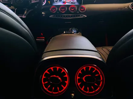 벤츠 S63 AMG 쿠페 송풍구 엠비언트 패키지. 엠비언트 송풍구로 인테리어 드레스업.