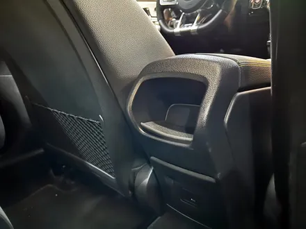 벤츠 C118 CLA45AMG 2열 후석 송풍구 설치 엠비언트 추가작업. 후석 송풍구 설치에 엠비언트까지.