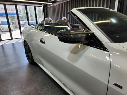 BMW G23 4시리즈 컨버터블 기어패널 엠비언트 + 카본패키지.