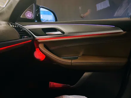 BMW G02 X4 엠비언트 연동 스피커 세트. BMW 실내 엠비언트와 스피커 추천.