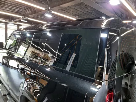 랜드로버 디펜더 루프랙 + 사다리 + 사이드 캐리어 시공작업.