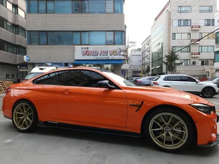 BMW M4 랩핑 - 오렌지 컬러