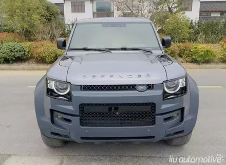 랜드로버 디펜더 OCTA 바디킷 파츠.