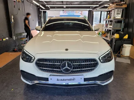 벤츠 W213 FL E클래스 송풍구 엠비언트. 기본이 된 터빈 송풍구 엠비언트.