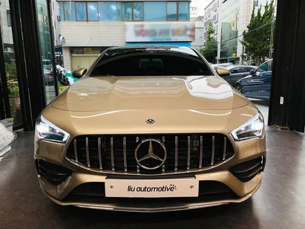 벤츠 C118 CLA250 실내 엠비언트 패키지 + 후석 송풍구. CLA에 추천하는 두 가지 시공.