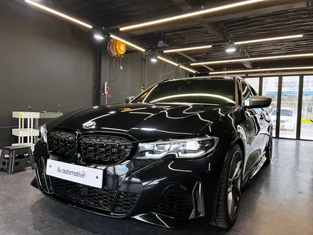 BMW 신형 3시리즈 투어링 워크인 젠틀맨 스위치 설치. 워크인 스위치 시공으로 한결 편리하게.