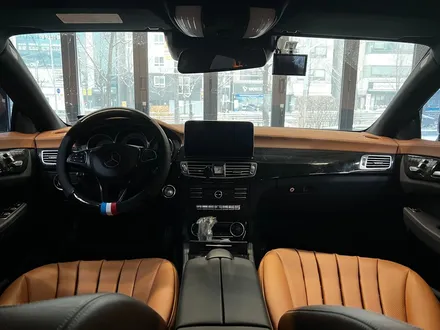 벤츠 W218 CLS 엠비언트 인테리어. 이제는 기본이 된 엠비언트 시공.