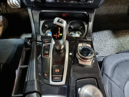 BMW F10 5시리즈 크리스탈 기어봉 교체.