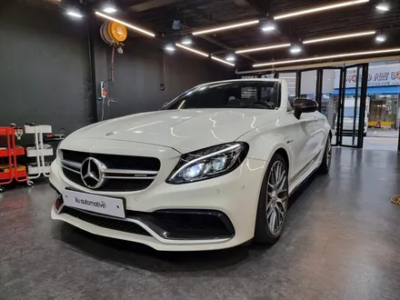 벤츠 C63 AMG 엠비언트 패키지. 리츠 스마트 엠비언트 + 전후면 송풍구.