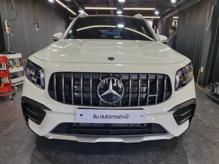 벤츠 GLB 45AMG 타입 디퓨저 설치하기.