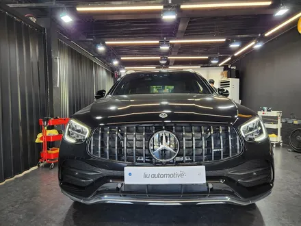 벤츠 GLC 2023 신차 튜닝 부메스터 + 송풍구 엠비언트 + 대시보드바 + 미드레인지 엠비언트.
