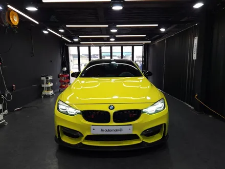 BMW M4 랩핑 - 오렌지 컬러