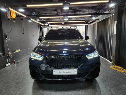 BMW G05 X5 LCI 블랙팩 머플러 디퓨저 교체 작업 50i 타입