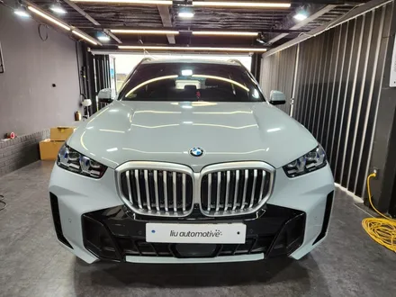 BMW X5 LCI 블랙 그릴 교체
